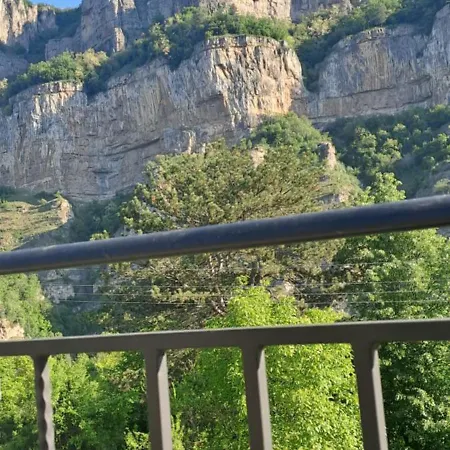 Πανσιόν марчела и ресторант мъри Gara Lakatnik