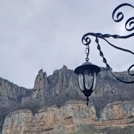 招待所 марчела и ресторант мъри *